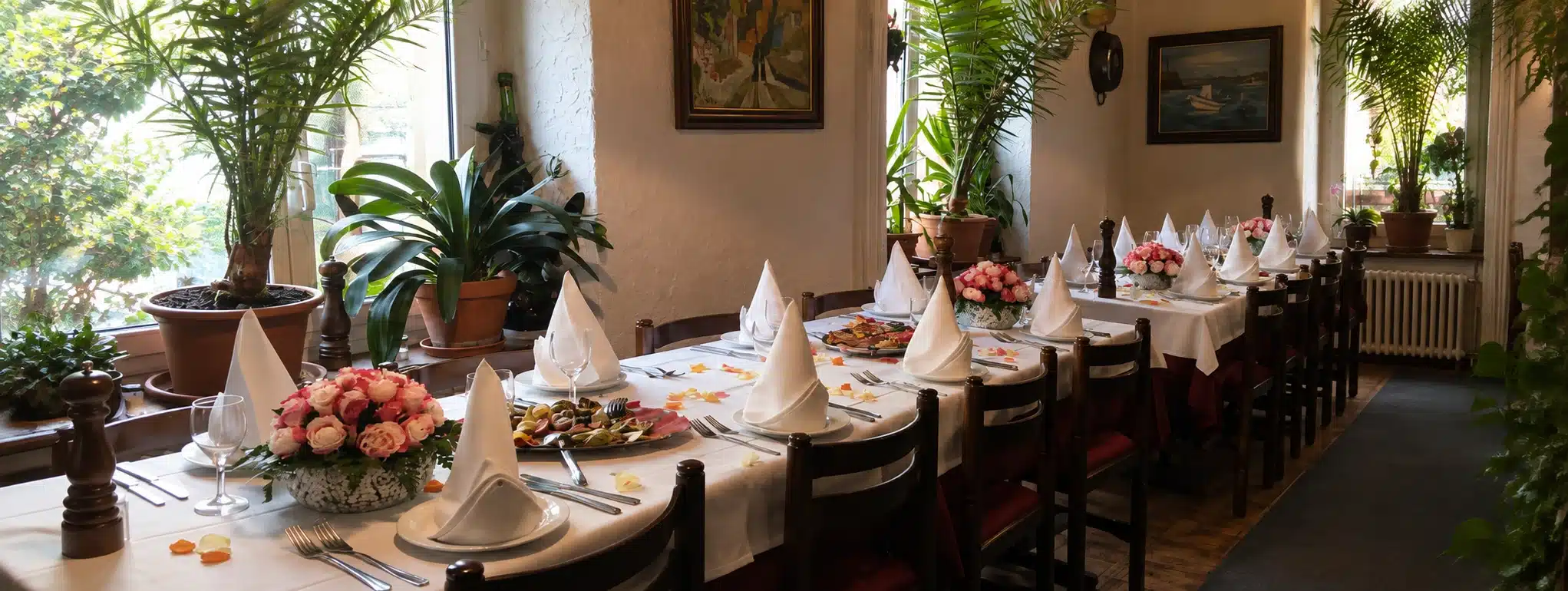 Innenbereich des Restaurant Corallo in Zürich mit gedeckten Tischen
